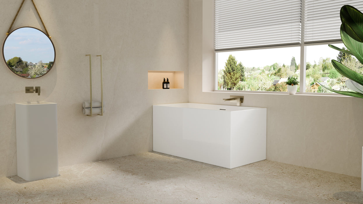 Crete Multifit Overflow Free Standing Bath 1350x680